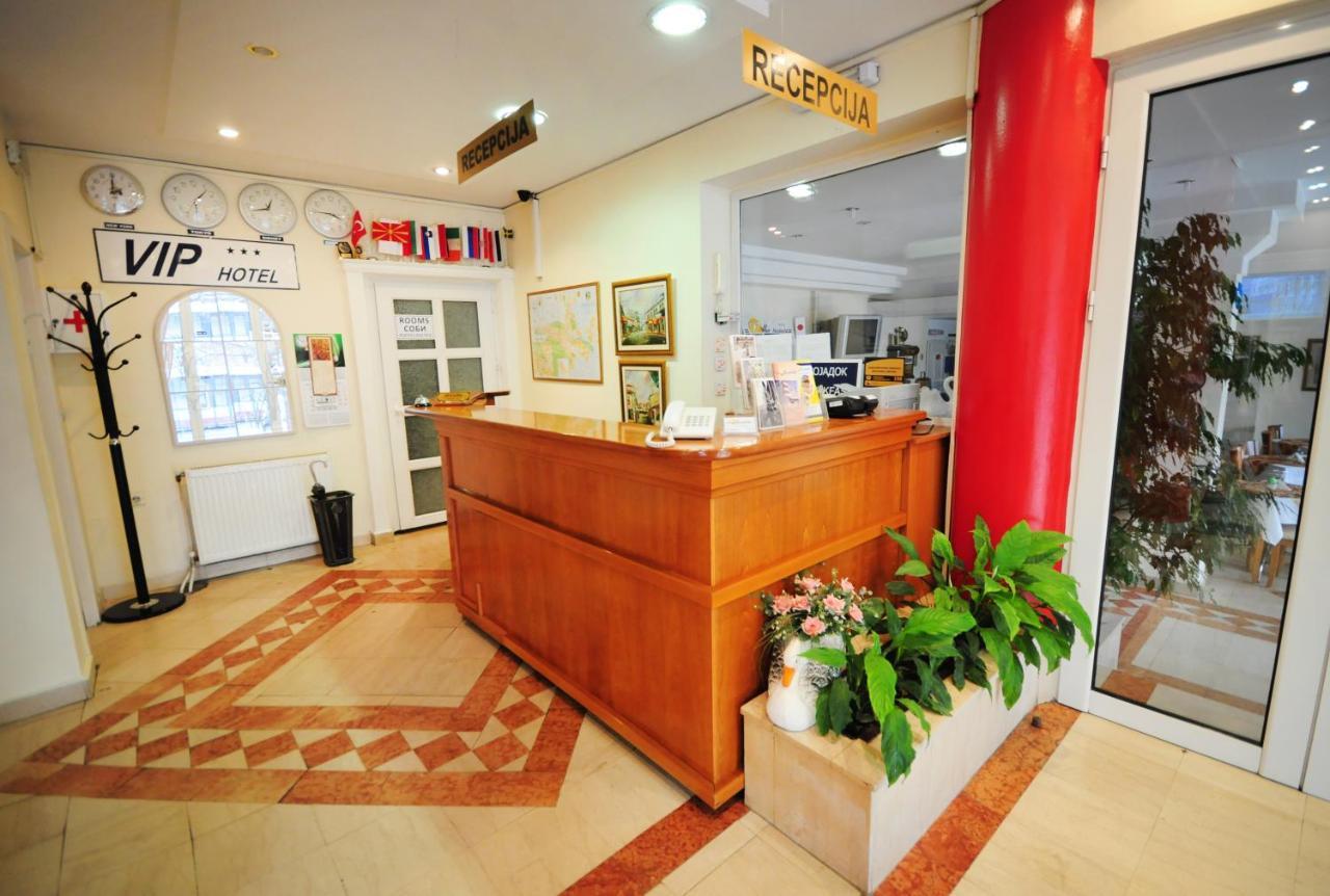 Vip Hotel Skopje - New Management מראה חיצוני תמונה