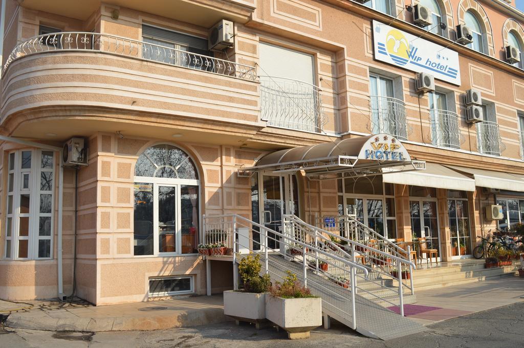 Vip Hotel Skopje - New Management מראה חיצוני תמונה
