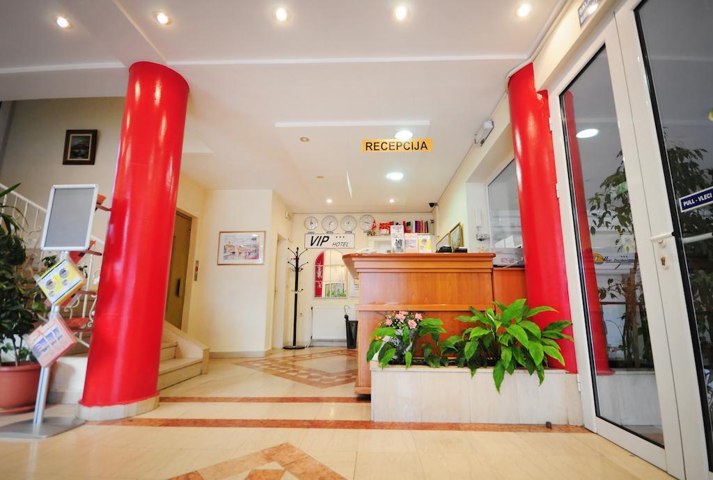 Vip Hotel Skopje - New Management מראה חיצוני תמונה